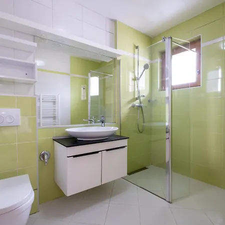 Vip River Side Apartamento Saraievo